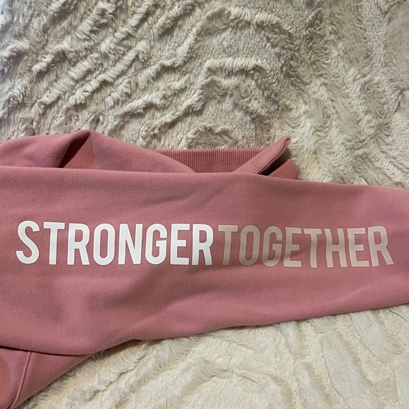 Athleta Girl Pink Cozy Sweatshirt Stronger Together Girls Medium 8/10 Fleece - Picture 2 of 13